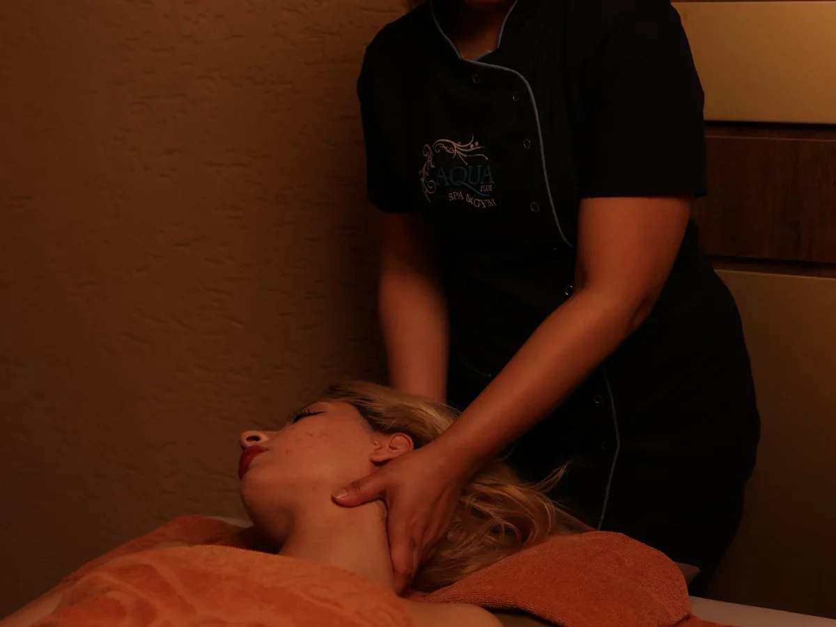 Lomi Lomi Nui Masajı — Aqua Plus Spa & Wellness