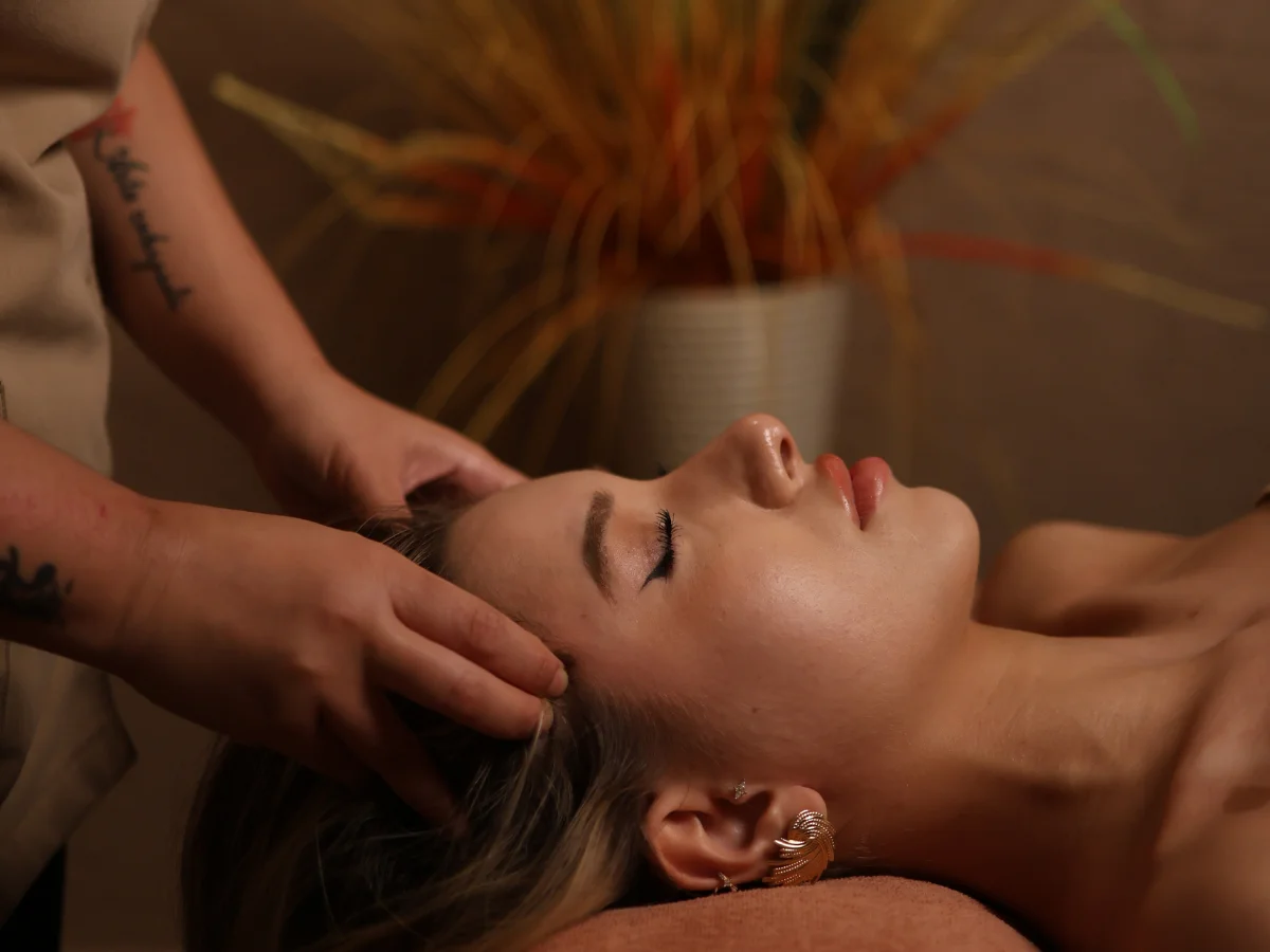 Collagen Facial — Aqua Plus Spa & Wellness